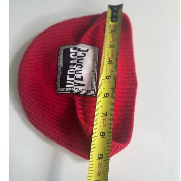 VERSACE KNITTED BEANIE HAT WOOL RED LOGO PATCHED MADE IN ITALY AUTHENTIC‎ ICONIC main image 4
